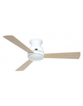 ventilador de techo blanco con aspas de madera